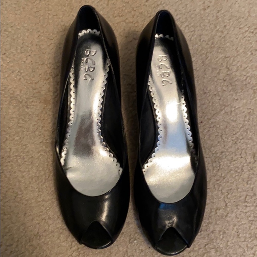 Women’s BCBG peep toe shoes